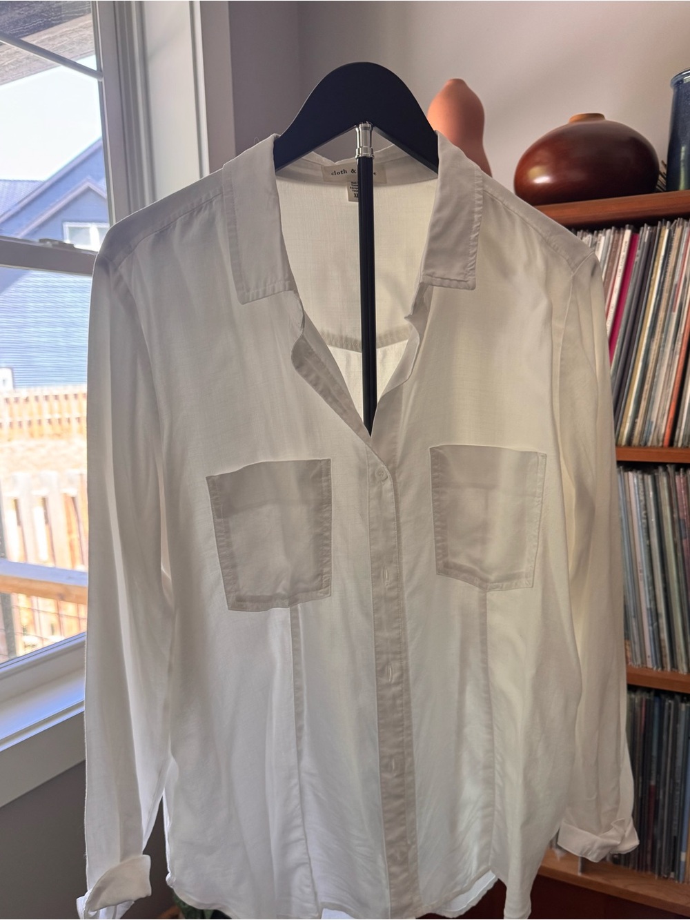 XL cloth & stone White Button-Down Shirt